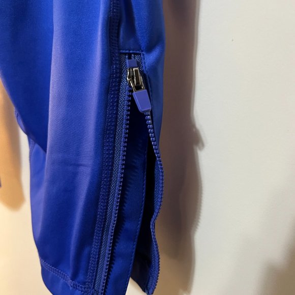 High-Waisted UltraCool Spin Pant 1X Tall / Lapis Shine - Picture 4 of 7